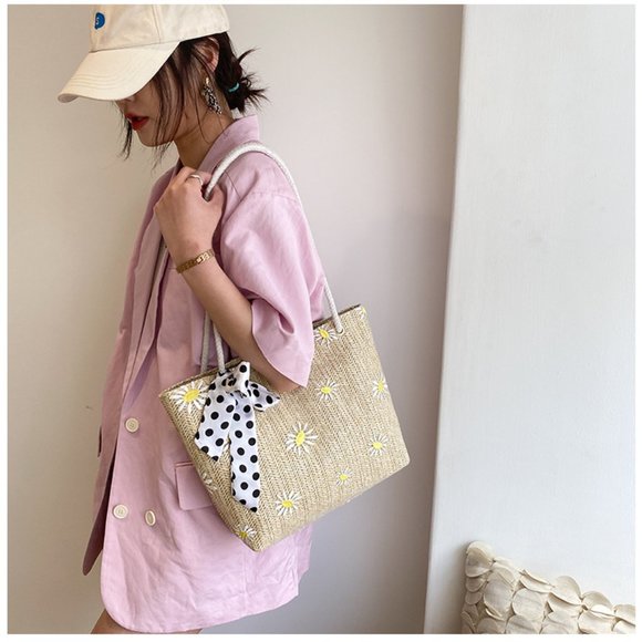 Braided bag Shoulder bag Small daisies INS summer tide hand bL shoulder bag